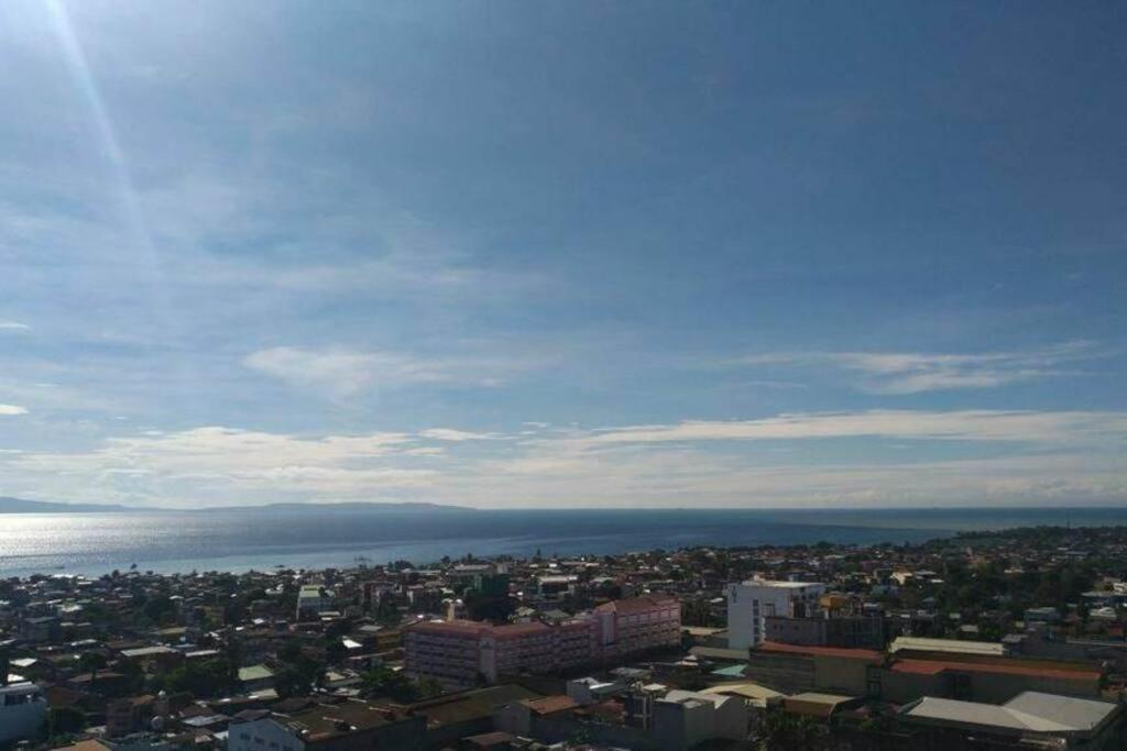 Patrick S Place Davao Luaran gambar